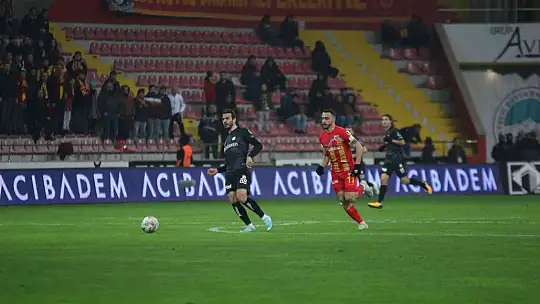 Spor Toto Süper Lig: Kayserispor: 1 - Sivasspor: 0 (Maç devam ediyor)