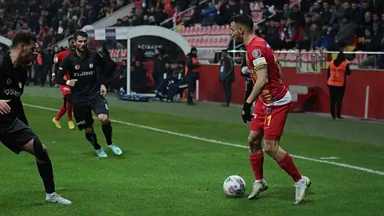 Spor Toto Süper Lig: Kayserispor: 3 - Sivasspor: 0 (İlk yarı)