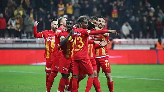 Spor Toto Süper Lig: Kayserispor: 3 - Sivasspor: 0 (İlk yarı)