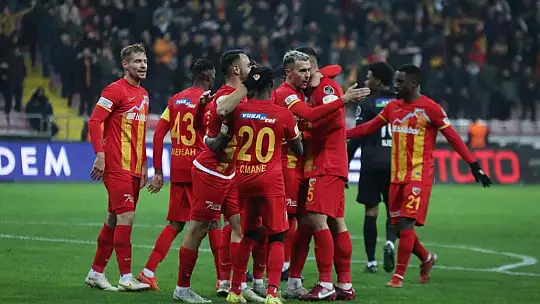 Spor Toto Süper Lig: Kayserispor: 3 - Sivasspor: 0 (İlk yarı)