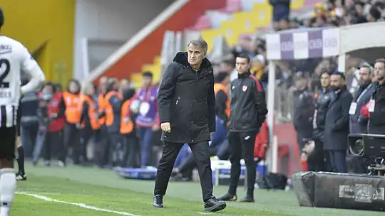 Spor Toto Süper Lig: Kayserispor: 0 - Beşiktaş: 1 (Maç devam ediyor)