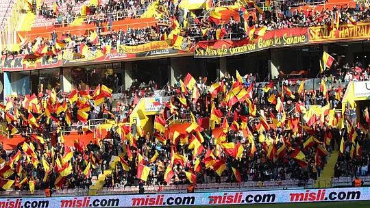 Spor Toto Süper Lig: Kayserispor: 0 - Beşiktaş: 2 (İlk yarı)