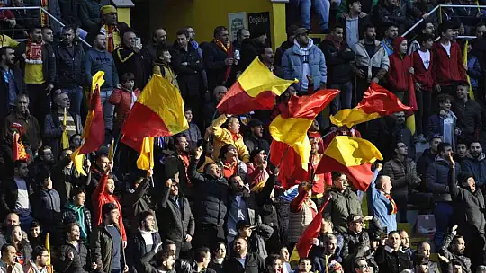 Spor Toto Süper Lig: Kayserispor: 0 - Beşiktaş: 2 (İlk yarı)