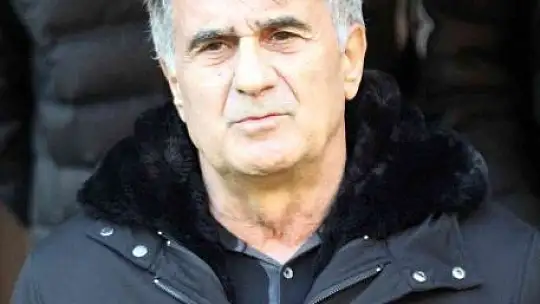 Spor Toto Süper Lig: Kayserispor: 0 - Beşiktaş: 2 (İlk yarı)