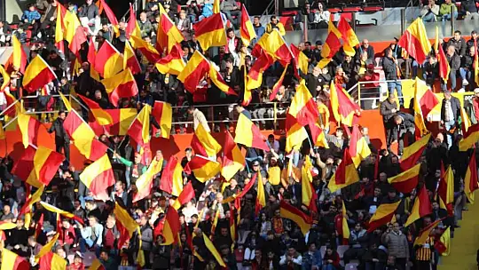 Spor Toto Süper Lig: Kayserispor: 0 - Beşiktaş: 2 (İlk yarı)