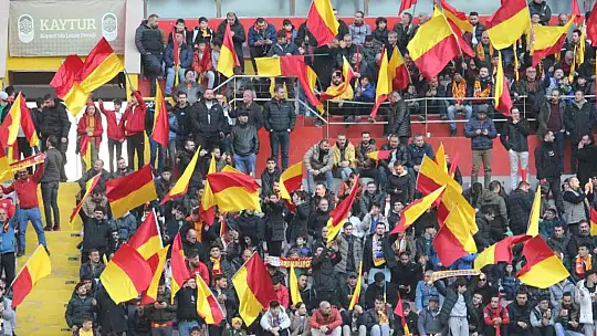 Spor Toto Süper Lig: Kayserispor: 0 - Beşiktaş: 2 (İlk yarı)