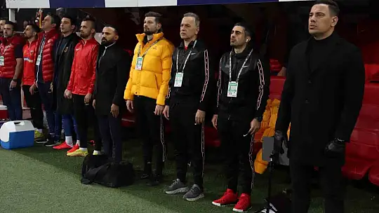 Spor Toto Süper Lig: Kayserispor: 0 - Fenerbahçe: 1 (Maç devam ediyor)