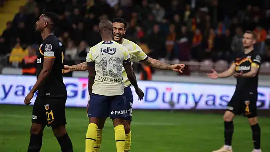 Spor Toto Süper Lig: Kayserispor: 0 - Fenerbahçe: 1 (Maç devam ediyor)