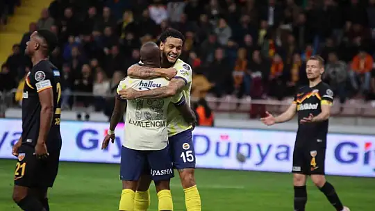 Spor Toto Süper Lig: Kayserispor: 0 - Fenerbahçe: 1 (Maç devam ediyor)