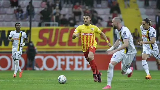 Spor Toto Süper Lig: Kayserispor: 0 - Ankaragücü: 1 (İlk yarı)