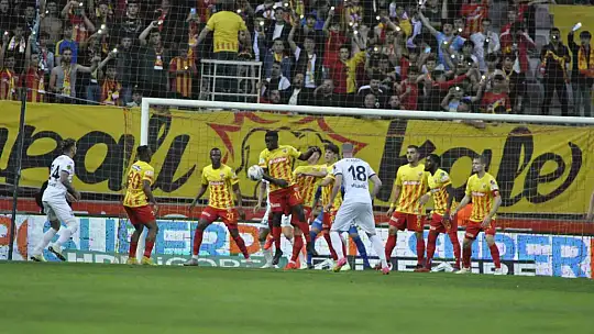 Spor Toto Süper Lig: Kayserispor: 0 - Ankaragücü: 1 (İlk yarı)