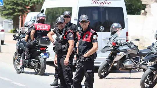 Motosikletli polisler suça geçit vermiyor