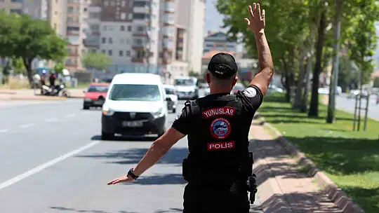 Motosikletli polisler suça geçit vermiyor