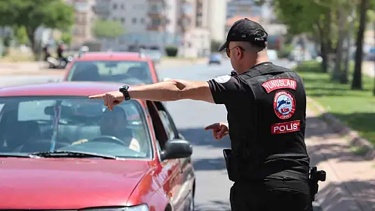 Motosikletli polisler suça geçit vermiyor