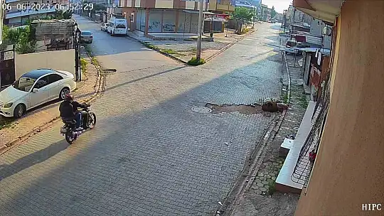 Taktıkları kaskın izini süren polis, gasp şüphelilerini yakaladı