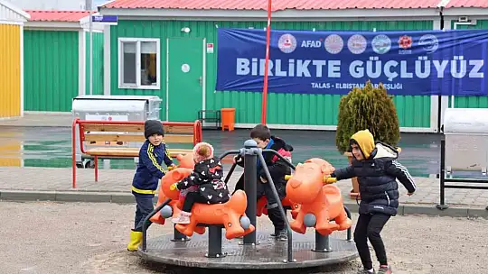 Talas Belediyesi Elbistan'a konteyner kent kurdu