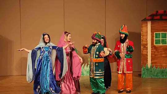 Talas'ta hafta sonu Hacivat-Karagöz heyecanı yaşandı