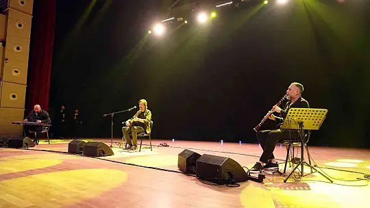 Talas'ta Muhteşem Taksim Trio Konseri