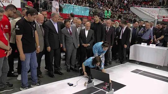 Kocafest Kayseri'ye binlerce öğrenci akın etti