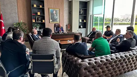 Büyükekşi'den Kayserispor'a sürpriz ziyaret... Neler konuşuldu?