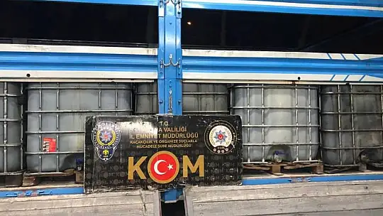 Tırdan 14 bin litre kaçak akaryakıt ele geçirildi