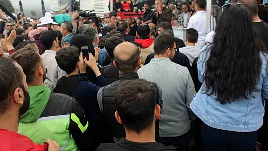 Kayserililer TOGG'un gösterisine büyük ilgi gösterdi