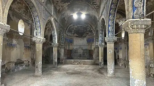 Tomarza'daki Tarihi Ermeni Kilise'si Bakım Bekliyor