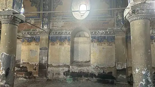 Tomarza'daki Tarihi Ermeni Kilise'si Bakım Bekliyor