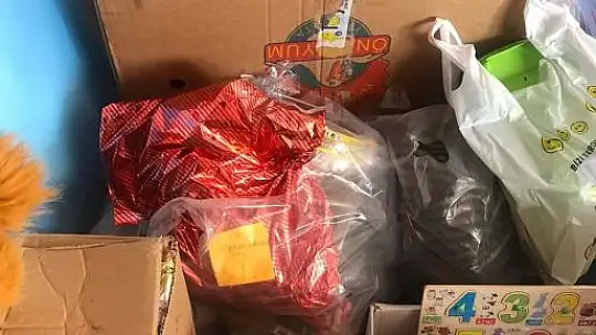 Tomarzalı çocuklar oyuncaklarını depremzede çocuklar ile paylaştı