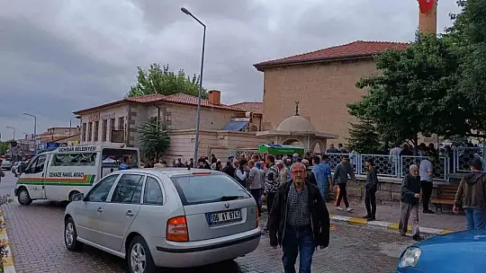 Trafik kazasında hayatını kaybeden 15 yaşındaki hafız toprağa verildi