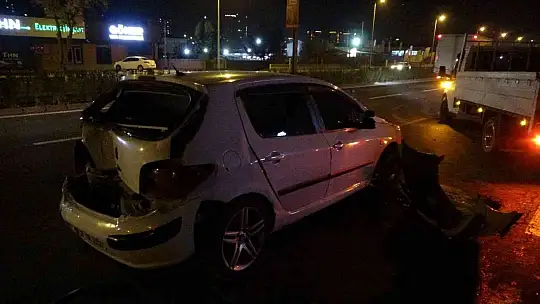 Trafikte 'makas' terörü: 1 ağır yaralı var