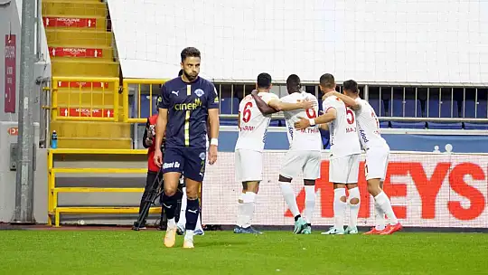 İlk yarı bitti: Kasımpaşa: 1 - Kayserispor: 3