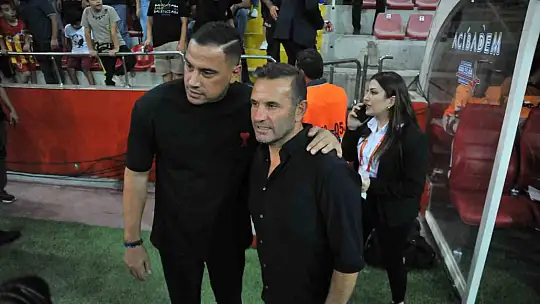 Karşılaşmada ilk 15 dakika geride kaldı