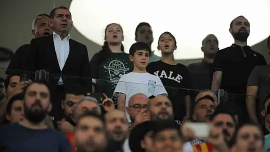 Karşılaşmada ilk 15 dakika geride kaldı