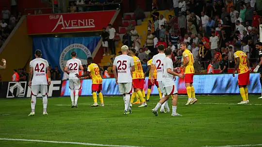 Kayserispor sezona iyi başladı! Son şampiyon Kayseri'den çıkamadı: 0 - 0