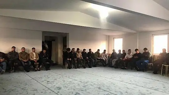 Ülkü Ocakları'nda  İsa Yusuf Alptekin anlatıldı