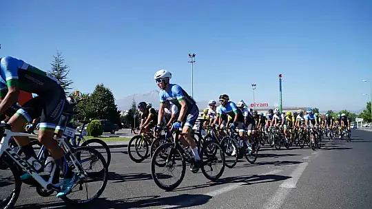 Kayseri Yol Bisiklet Yarışlarında tam not aldı