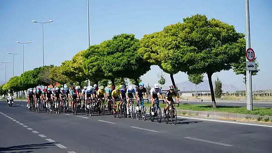 Kayseri Yol Bisiklet Yarışlarında tam not aldı
