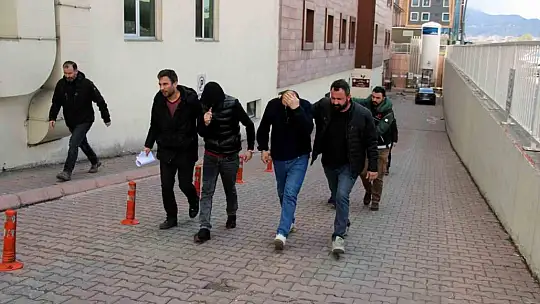Uyuşturucu operasyonunda çok sayıda gözaltı