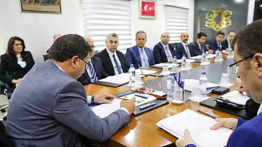 Kayseri'de seçim öncesi toplantı! Vali Çiçek: Gerekli tedbirler alınmıştır