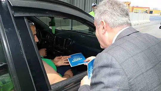 Vali Elban bayram denetimine katıldı, vatandaşları uyardı