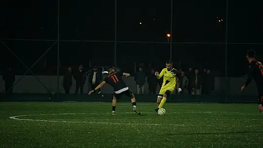 Esen Makina finalde...