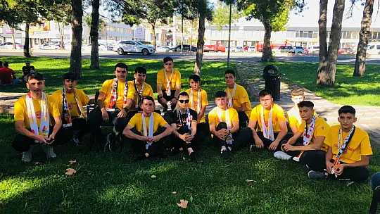 Develi'den Kayserispor'a desteğe geldiler