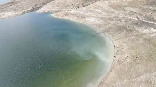 Abdulkadir Güneş, çiftçilere pas hastalığı ile ilgili uyarılarda bulundu.