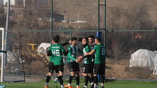 Yahyalıspor fark attı (4-0)