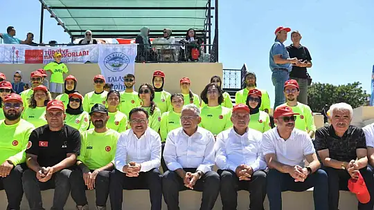 Talas'ta büyük heyecan başladı! Gökyüzünde şenlik var