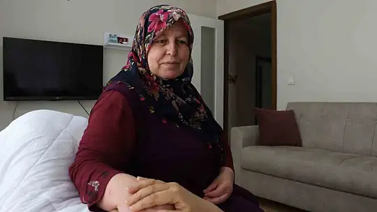 Yaralı depremzedeye ve bebeğine evini açtı