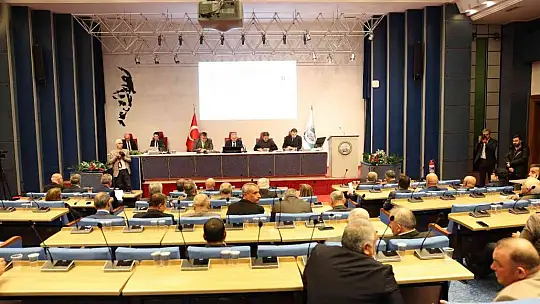 Yatırım lideri Büyükşehir'e 652 milyon TL'lik ek bütçe