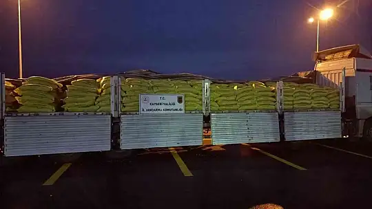 Durdurulan tırda 26 ton sahte gübre bulundu