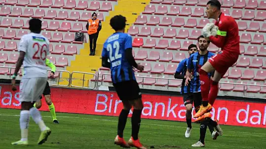 Ziraat Türkiye Kupası: DG Sivasspor: 3 - Karacabey Belediyespor: 0